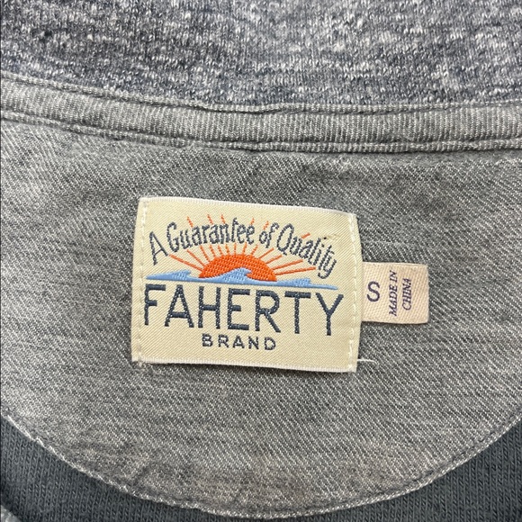 Faherty Heather Blue 1/4 Zip-Up Pullover Unisex Sz S - Picture 2 of 8